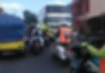 Lagi Arogansi Pengendara Harley Davidson Halangi Perjalanan Bis