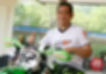 Pembalap Senior Asep Hendro Ikut Balapan Lagi