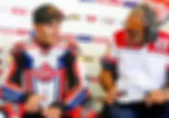 Jorge Navarro Perpanjang dengan Oli Indonesia untuk Moto2 