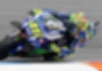 Rossi Ragu Pada Ban Di Misano