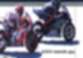 Lorenzo Unggul Setengah Ban Dari Marquez