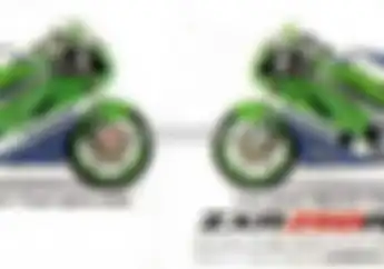 Di Jepang Ninja 250 cc 4 Silinder Dilaunching Tahun 1998