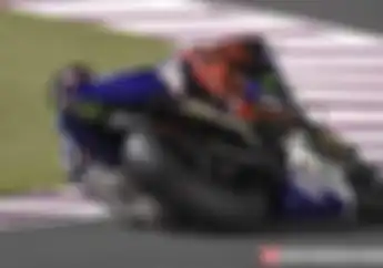 Jorge Lorenzo Protes, Grip Ban Baru Bridgestone Buruk