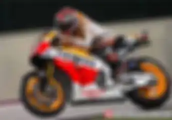 Marc Marquez Ungguli Duel Seru Dengan Valentino Rossi di MotoGP Qatar