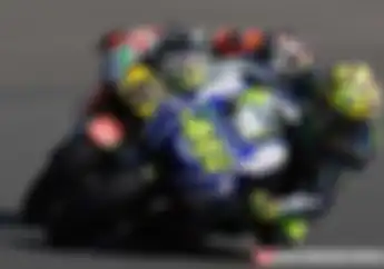 Valentino Rossi Salahkan Manuver Bradl, Sehingga Ia Tak Dapat Podium!