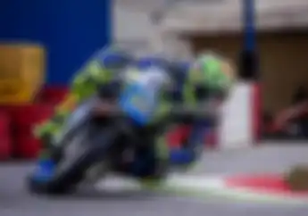 Rossi Latih Anak Didiknya Dengan MiniGP