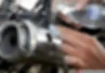 Seriusan, Ternyata Minuman Bersoda Ampuh Hilangkan Karat di Motor