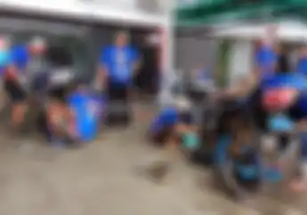 Digelar Dua Race, Mekanik Berlomba Dengan Waktu