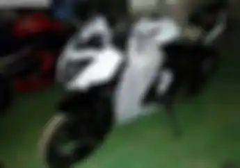 Nanti Malam Kawasaki Indonesia Luncurkan Produk Baru, Apakah Ninja 250R Single Cylinder?