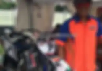 Pedro Pakai Motor 350 cc di FIM Asia Supermoto