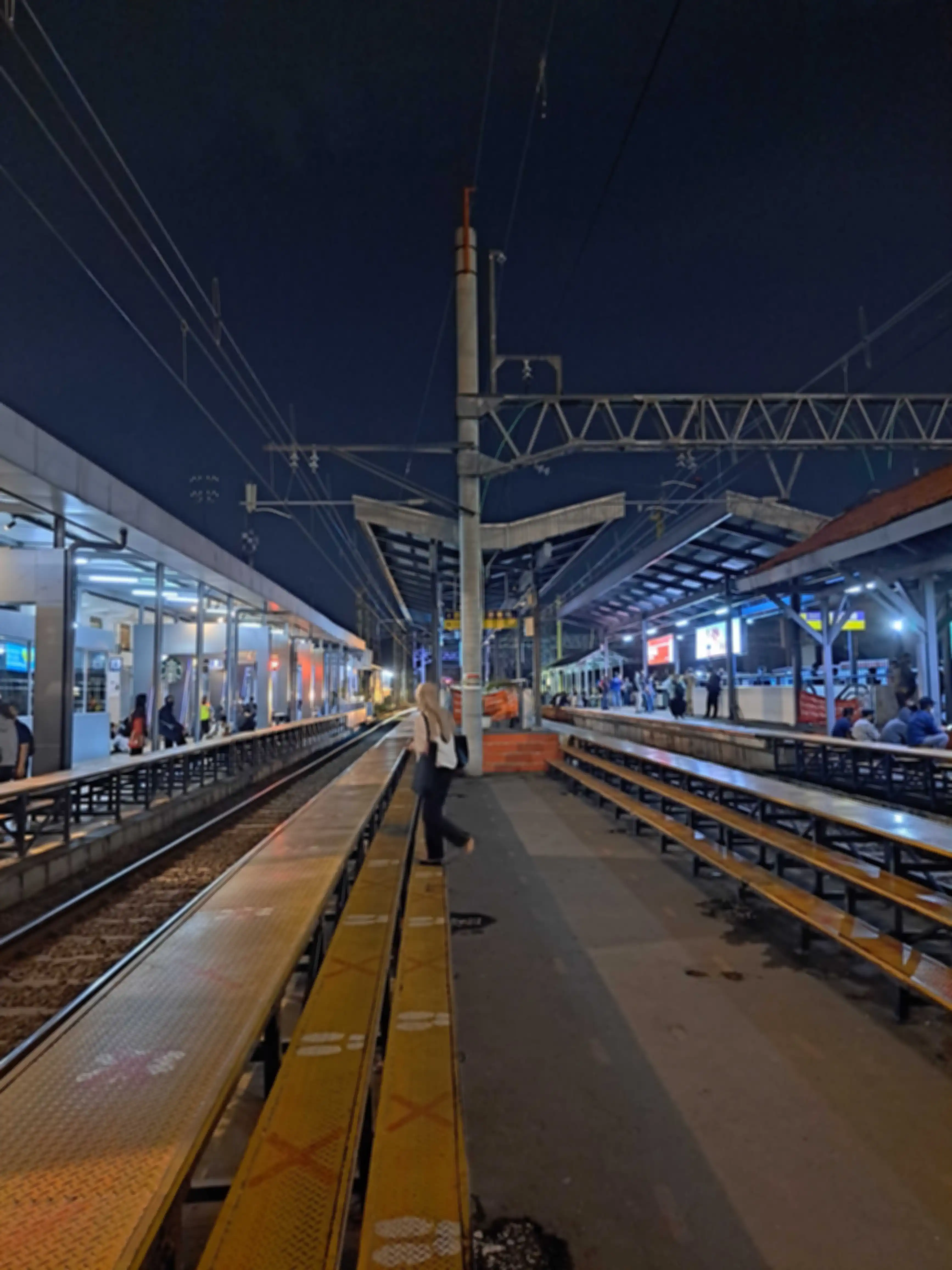 Hasil foto Samsung Galaxy A53 5G tanpa fitur malam memberikan kesan yang bagus.