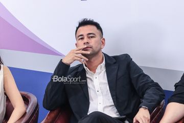 CEO RANS Sportainment, Raffi Ahmad, saat menghadiri sesi jumpa pers di Kantor Kemenpora, Senayan, Jakarta, Jumat (26/5/2023) sore.