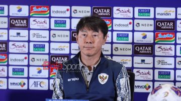 Pelatih timnas Indonesia, Shin Tae-yong, saat menghadiri sesi jumpa pers di Media Center Stadion Utama Gelora Bung Karno, Senayan, Jakarta, Senin (9/9/2024).