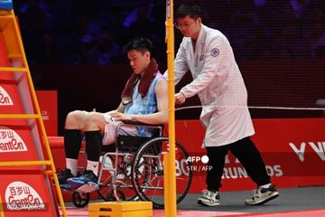 Lee Zii Jia mengalami cedera pergelangan kaki kanan sejak BWF World Tour Finals 2025.