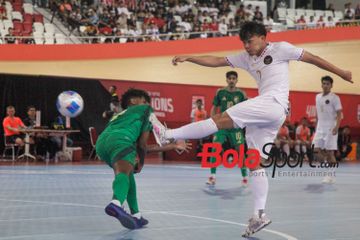 Suasana pertandingan Timnas futsal Indonesia Vs Arab Saudi dalam laga ketiga ajang 4 Nations World Series 2025 di Jakarta International Velodrome, Minggu (2/2/2025).