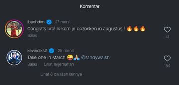 Irfan Bachdim memberikan pesan dengan bahasa Belanda untuk Sandy Walsh yang bergabung dengan Yokohama F. Marinos.