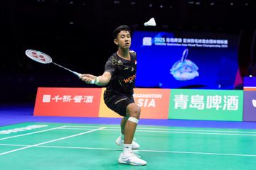 Tunggal putra Indonesia, Alwi Farhan, saat tampil pada laga semifinal Kejuaraan Beregu Campuran Asia 2025 di Qingdao, China, 15 Februari 2025.