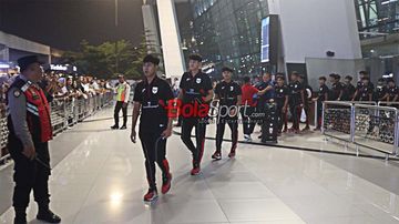 Timnas U-17 Indonesia tiba di Bandara Soekarno Hatta, Tangerang, Banten, Kamis (17/4/2025) malam.