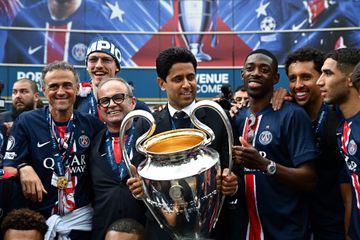 Winger PSG, Ousmane Dembele (tiga dari kanan), dimintai tanggapannya soal Barcelona usai menjuarai Liga Champions dengan mengalahkan Inter Milan pada final Munich (31/5/2025).