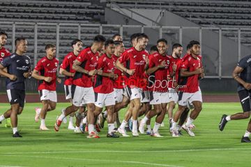 Timnas Indonesia sedang berlatih di Stadion Madya, Senayan, Jakarta, Senin (2/6/2025) malam.