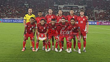 Timnas Indonesia sedang foto bersama di Stadion Utama Gelora Bung Karno, Senayan, Jakarta, Kamis (5/6/2025).