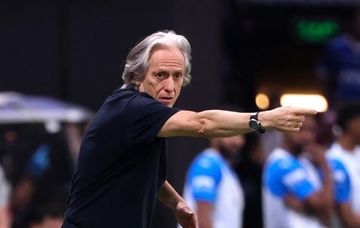 Mantan pelatih Al Hilal, Jorge Jesus, dikabarkan merapat ke Al Nassr untuk membesut Cristiano Ronaldo dkk.