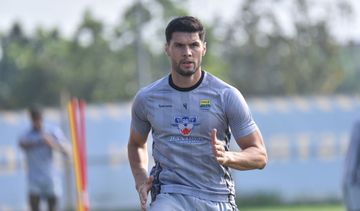 Pemain Persib Bandung, Julio Cesar.