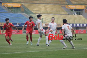 Suasana pertandingan Laos vs Vietnam pada laga lanjutan Grup B ASEAN Cup U-23 2025 di Stadion Patriot Candrabhaga, Bekasi, Sabtu (19/7/2025).