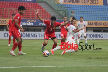 Suasana pertandingan Laos vs Vietnam pada laga lanjutan Grup B ASEAN Cup U-23 2025 di Stadion Patriot Candrabhaga, Bekasi, Sabtu (19/7/2025).