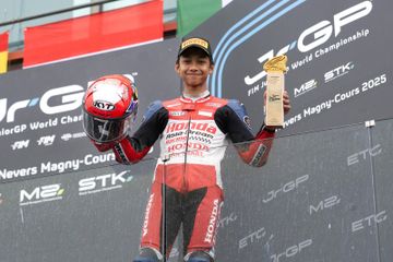 Ramadhipa mencatat 2 kemenangan di European Talent Cup dan podium di MotoGP Rookies Cup. Tahun depan, pembalap berumur 15 tahun itu akan cukup umur untuk tampil di Moto3 Junior.
