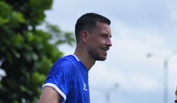 Thom Haye memberikan kesannya soal pertama kali berlatih bersama Persib.