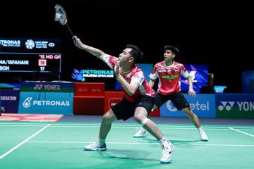 Ganda putra Indonesia, Sabar Karyaman Gutama/Moh Reza Pahlevi Isfahani, saat menghadapi wakil tuan rumah, Aaron Chia/Soh Wooi Yik, pada perempat final Malaysia Open 2026.