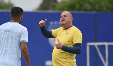 Bojan Hodak pastikan Persib sudah fokus menatap laga melawan PSBS Biak pada hari Minggu (25/1/2026).