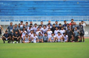 Nova Arianto kembali kawal Timnas U-17 Indonesia dalam uji coba lawan China jelang Piala Asia U-17 2026 meski sang pelatih sudah promosi menukangi Timnas U-20 Indonesia.