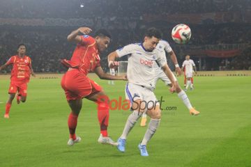 Suasana pertandingan Persija vs Arema FC pada laga pekan ke-20 Super League 2025/2026 di Stadion Utama Gelora Bung Karno, Jakarta, Minggu (8/2/2026).