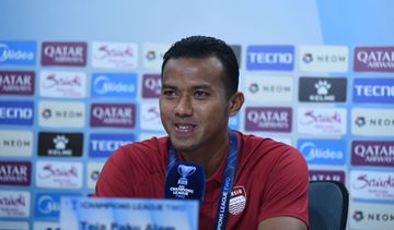 Teja Paku Alam resmi memecahkan rekor kiper dengan clean sheet terbanyak dalam satu musim sejak Liga Indonesia dimulai pada 1994