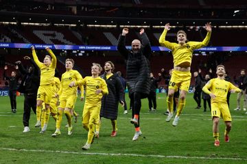 Para pemain Bodo/Glimt merayakan kemenangan atas Atletico Madrid pada duel Liga Champions di Metropolitano Stadium (28/1/2026).