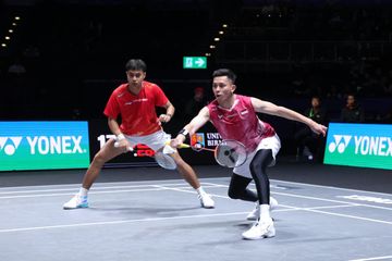 Ganda putra Indonesia, Muhammad Rian Ardianto/Rahmat hidayat, saat berlaga pada babak perempat final All England Open 2026 di Utilita Arena Birmingham,  Inggris, Jumat (6/2/2026).
