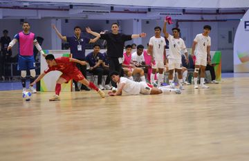 Suasana pertandingan antara Timnas Futsal Indonesia vs Thailand pada laga final ASEAN Futsal Championship 2026 di Nonthaburi Hall, Bangkok, pada Minggu (12/4/2026).