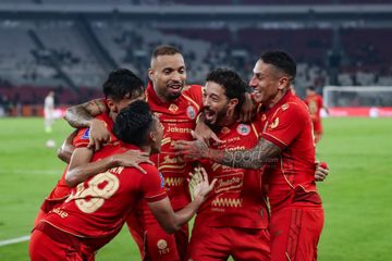 Jean Mota sedang melakukan selebrasi seusai mencetak gol dalam laga pekan ke-30 Super League 2025/2026 antara Persija Jakarta versus Persis Solo di Stadion Utama Gelora Bung Karno, Senayan, Jakarta, Senin (27/4/2026).