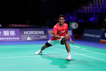 Pebulu tangkis tunggal putra Indonesia, Alwi Farhan, pada laga terakhir grup Thomas Cup 2026 melawan Prancis di Forum Horsens, Denmark,  Selasa (28/4/2026).