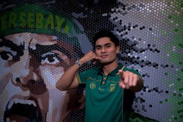 Ramadhan Sananta bergabung Persebaya Surabaya. 