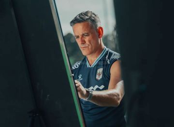 Pelatih Timnas Indonesia, John Herdman menegaskan anak asuhnya tidak gentar menghadapi barisan pemain naturalisasi Vietnam dan Kamboja