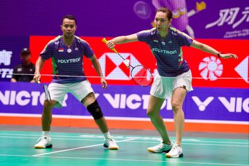 Ganda campuran Indonesia, Rehan Naufal Kusharjanto/Gloria Emanuelle Widjaja, pada babak 32 besar China Open 2026 di Changzhou, China, Selasa (21/7/2026).