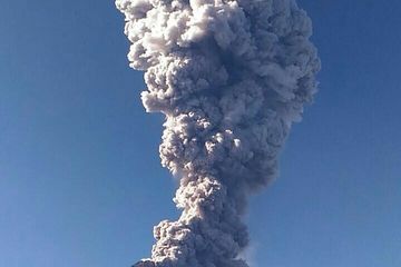 Gunung Merapi Meletus Freatik, Masyarakat Diimbau Tetap Tenang