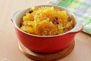 Ingin Bikin Isian Nastar Pakai Selai Nanas? Harus Tahu Triknya Ini