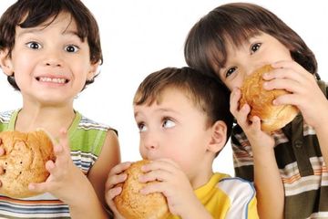 Khusus Orang Tua Wajib Tahu! Hindari 4 Menu Sarapan Berikut untuk Kesehatan Anak
