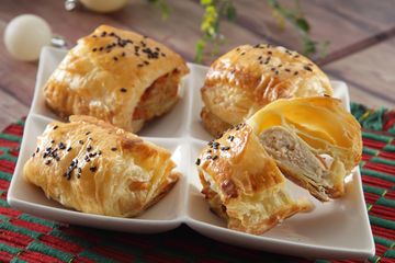 Biar Si Kecil Tidak Bosan dengan Bekalnya Esok Hari, Yuk, Ganti dengan Ayam Bungkus Pastry Ini