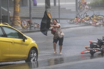Setelah Filipina dan Hong Kong, Topan Mangkhut Kini Menerjang Tiongkok