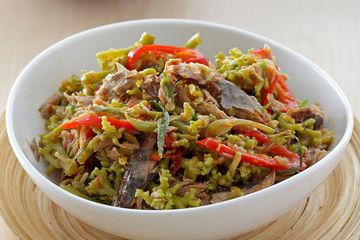 Resep Masak Tumis Bunga Pepaya, Makin Lezat dengan Cakalang Asap